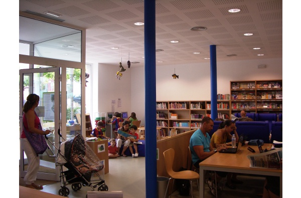 Biblioteca Víctor Català