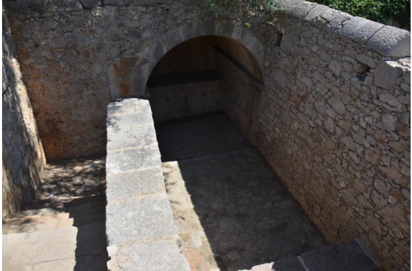 Fontaine et lavoir del Pedró