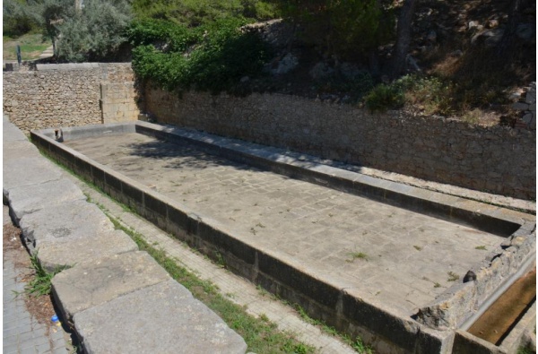 Fontaine et lavoir del Pedró